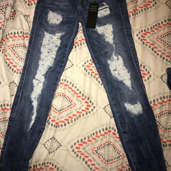 Guess jeans - Picture 2 of 3
